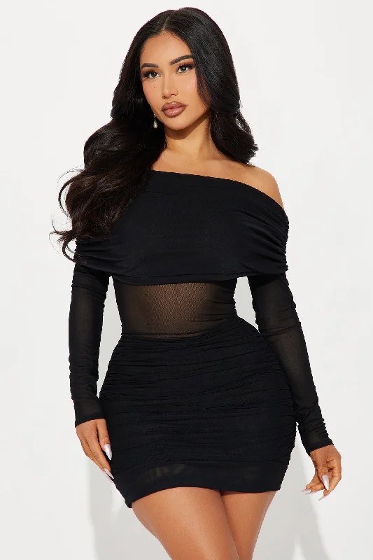 Adeline Off Shoulder Mini Dress - Black