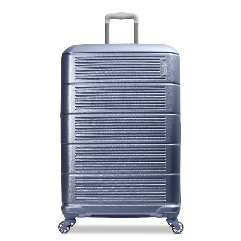 Leather luggage handles for a comfortable and stylish gripAmerican Tourister Stratum 2.0 28" Spinner