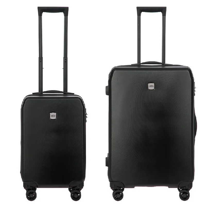 Lightweight luggage tags with personalized names and contact info for easy identificationMenaggio 2 Piece Set (21"/28") Spinner Luggage Sets