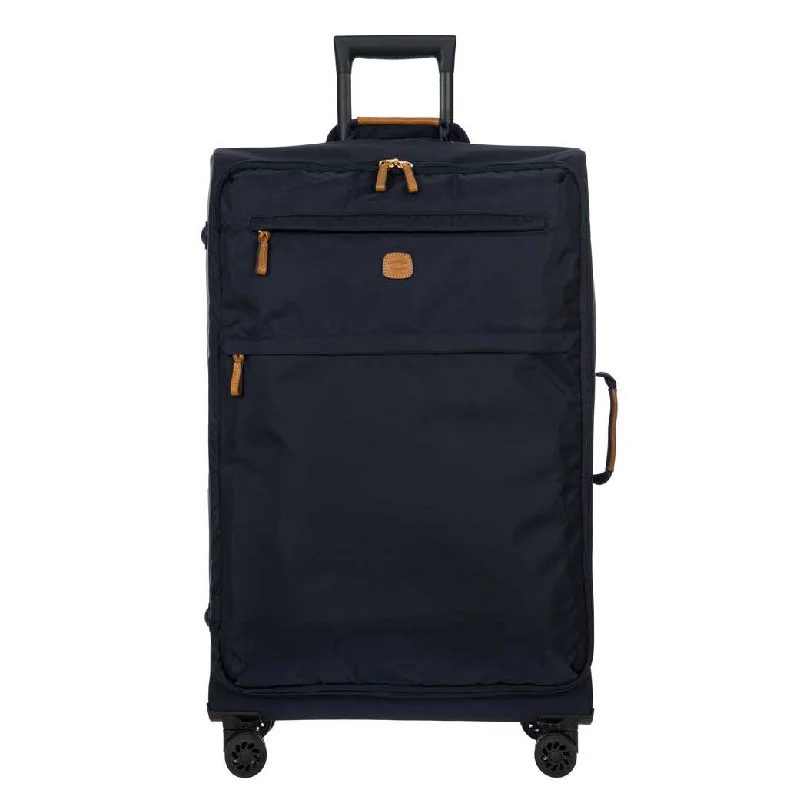 Waterproof luggage covers for protection against rain on outdoor tripsBric's X-Bag 30" Spinner Blue BXL48145.050