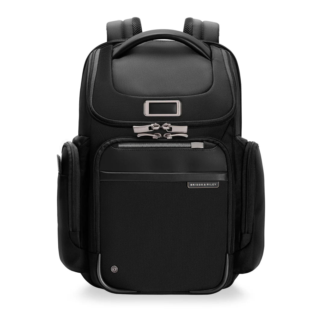 Leather luggage handles for a comfortable and stylish gripBriggs and Riley @work Medium Widemouth Backpack Leather luggage handles for a comfortable and stylish gripBriggs and Riley @work Medium Widemouth Backpack
