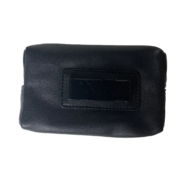 Neck pillows with memory foam for comfortable in - flight or car ridesBriggs & Riley Tissue Case