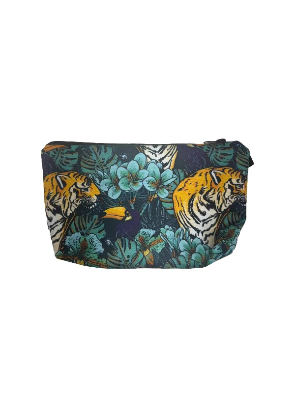 Earplugs and eye masks set for a good sleep during long - haul flightsZippered Pouch - Animal Collection