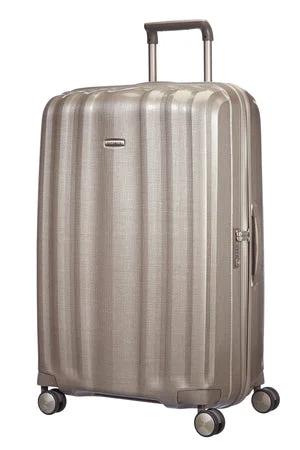 Hanging toiletry bags with multiple compartments for bathroom essentialsSamsonite Lite-Cube 82cm 4-Wheel Extra Large Suitcase