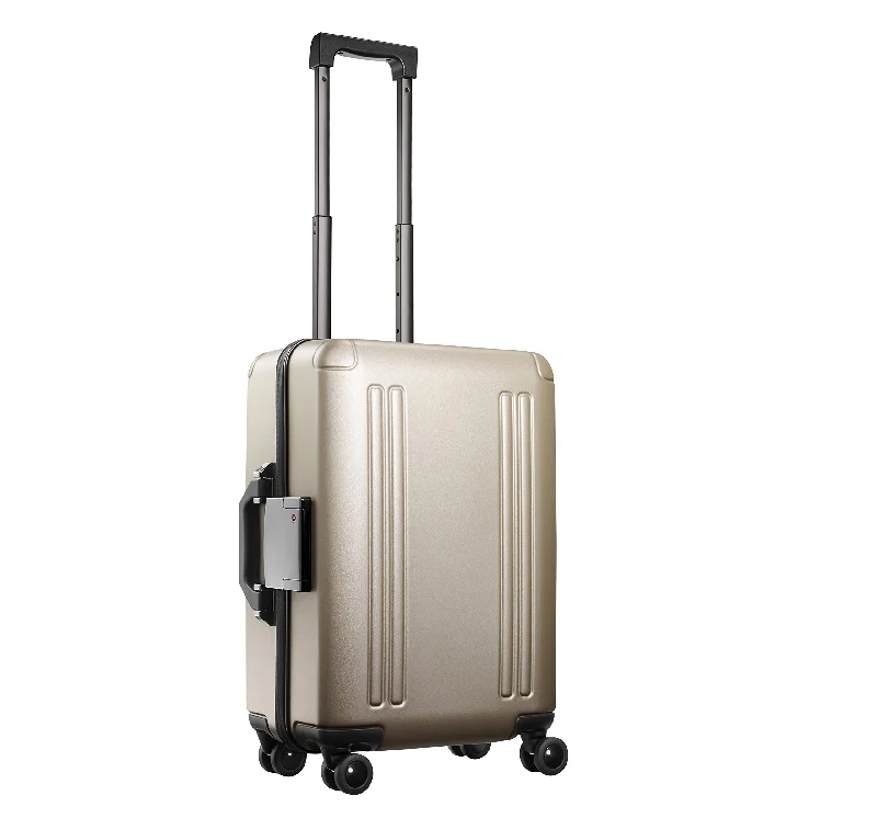 Lightweight luggage tags with personalized names and contact info for easy identificationZro 22" Domestic Carry-On Spinner Zro22-Gm