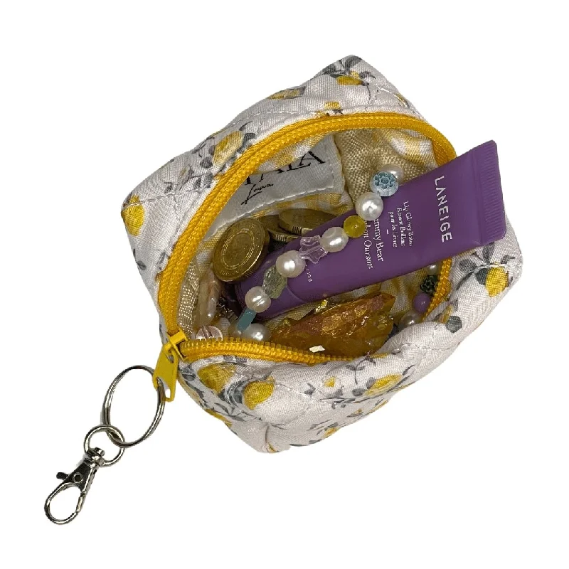 Lightweight money clips for travelAutumn Micro Keychain