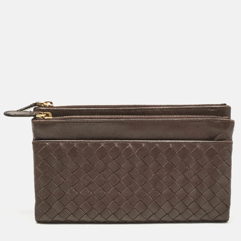 Luxury leather money clips with card slotsBottega Veneta Brown Intrecciato Leather Bifold Zip Wallet
