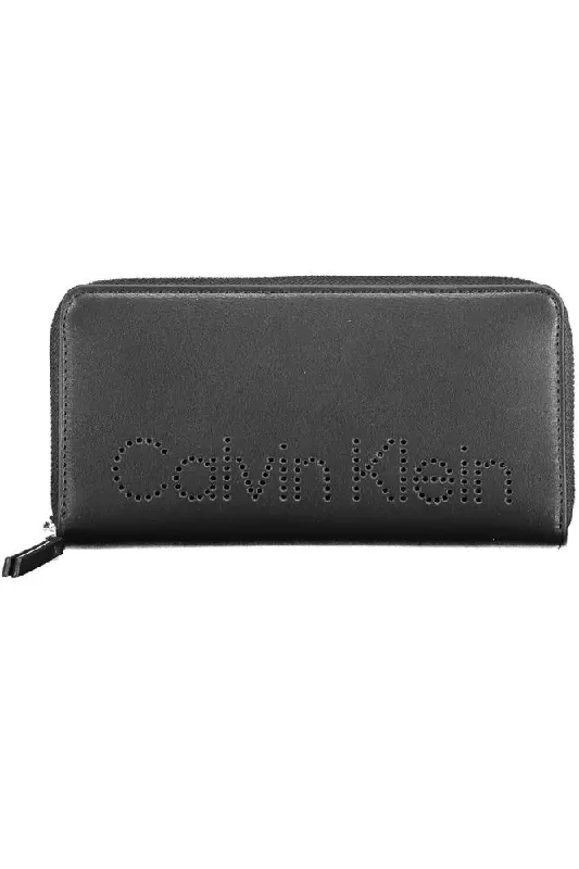 Money clips with magnetic closureCalvin Klein  Polyethylene Men's Wallet
