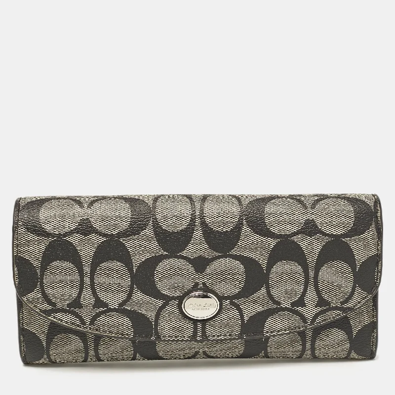 Coach Black Signature Coated Canvas Peyton Continental Wallet
