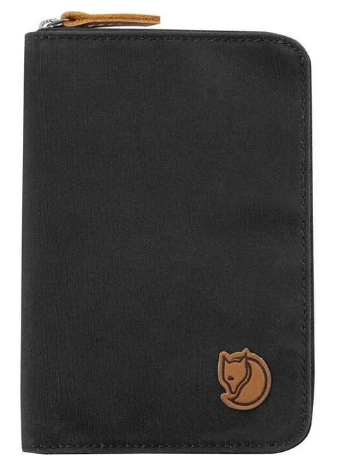 How to choose the right money clipFjallraven Passport Wallet
