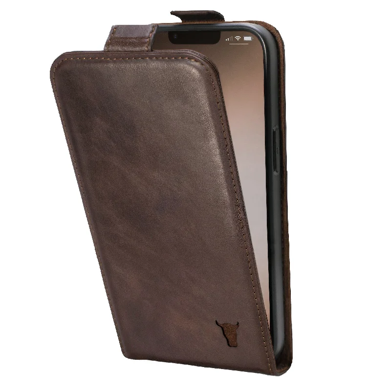 Eco-friendly money clips made from sustainable materialsiPhone 14 Plus Leather Flip Case (MagSafe Charging)