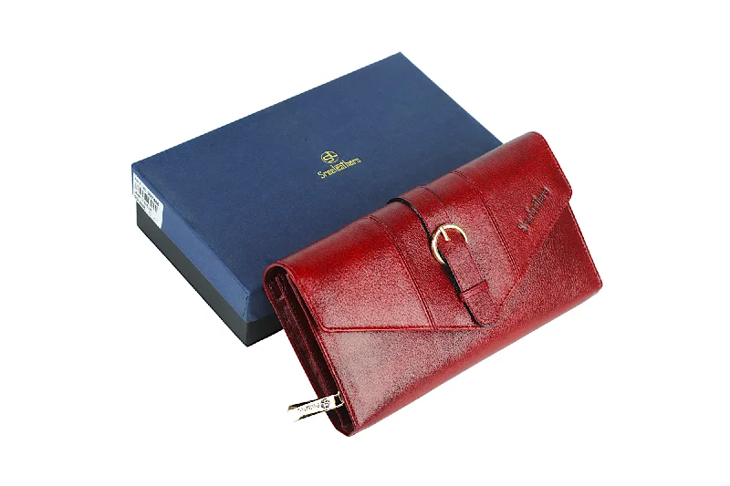 Best money clips for cash and cardsLadies Premium leather clutch 997458
