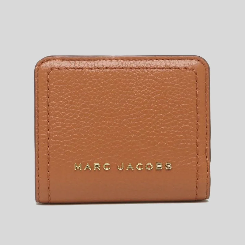 How to choose the right money clipMARC JACOBS Groove Mini Compact Wallet Smoke Almond S101L01SP21