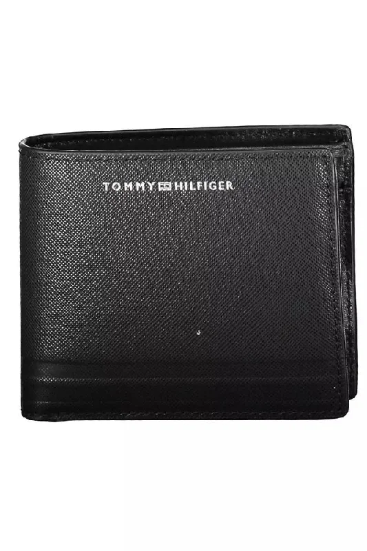 Eco-friendly money clips made from sustainable materialsTommy Hilfiger  Leather Men's Wallet