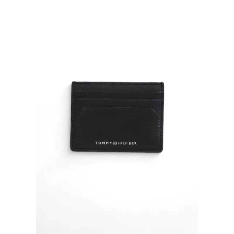 Money clips with magnetic closureTommy Hilfiger  Leather Men's Wallet