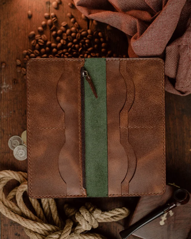 Green and Brown (Italian Waxy)