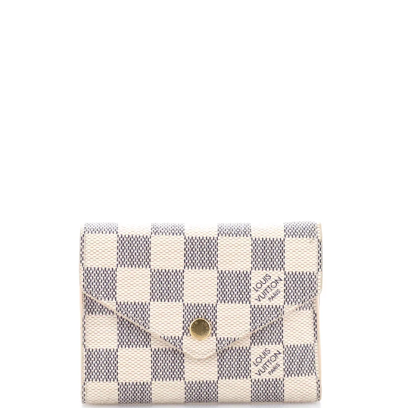 Vintage-style money clips for collectorsVictorine Wallet Damier