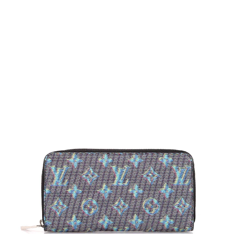 Money clips for women with sleek designsZippy Wallet Damier Monogram LV Pop Canvas
