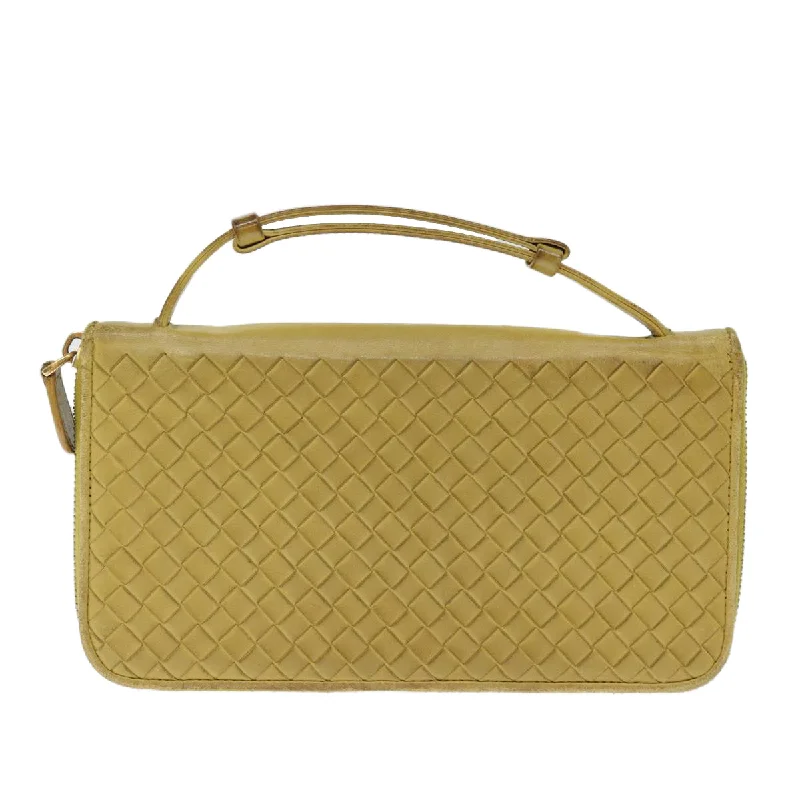 Bottega Veneta Intrecciato  Leather Wallet  (Pre-Owned)