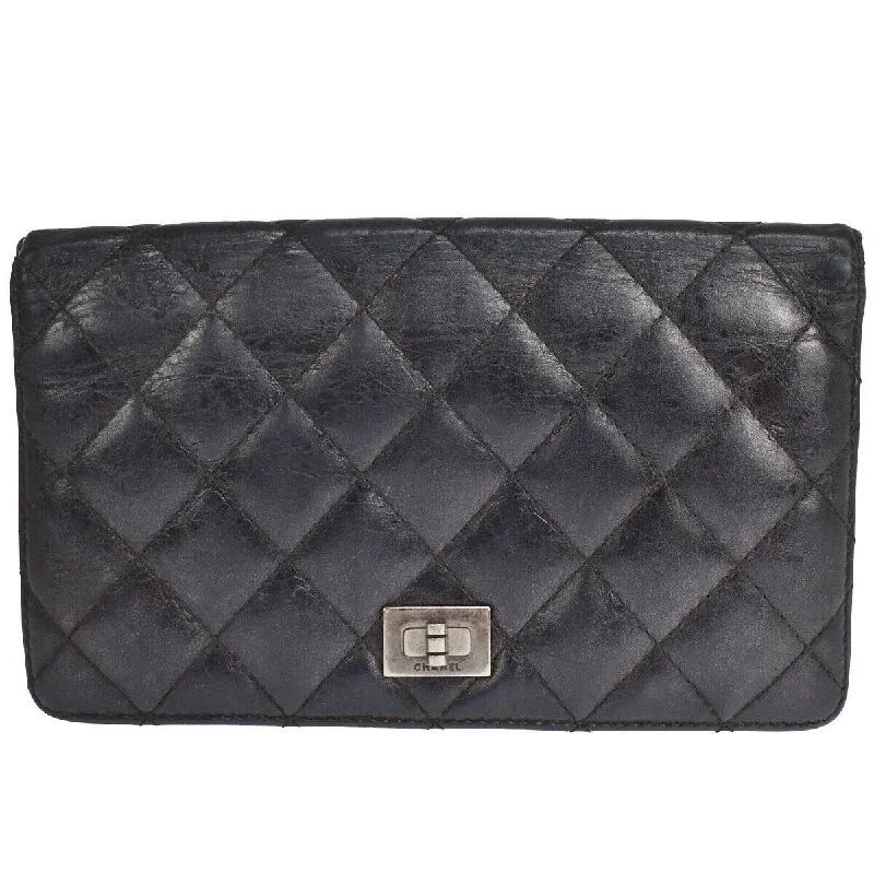 Chanel 2.55  Leather Wallet  (Pre-Owned)