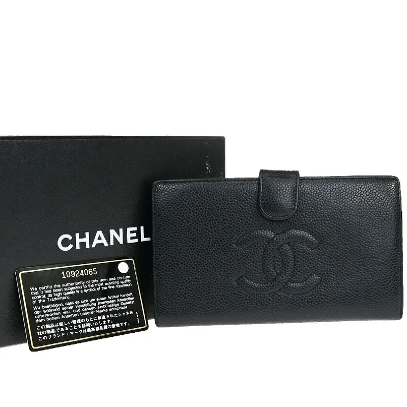 Chanel Cc  Leather Wallet  (Pre-Owned)
