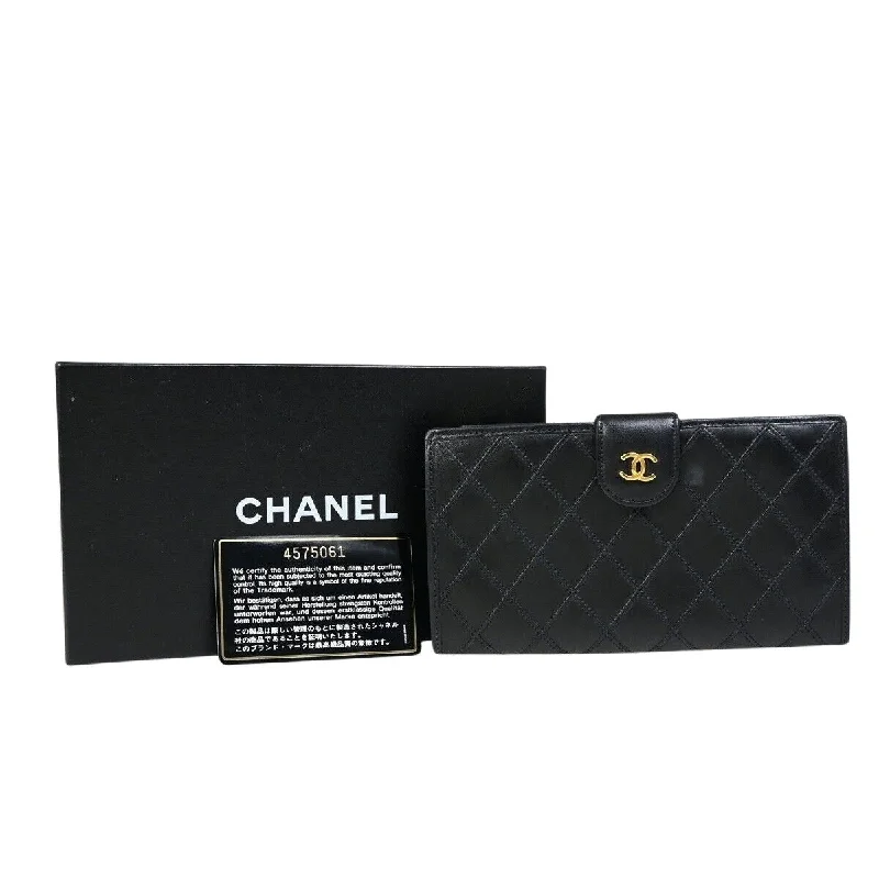 Chanel Coco Mark  Leather Wallet  (Pre-Owned)