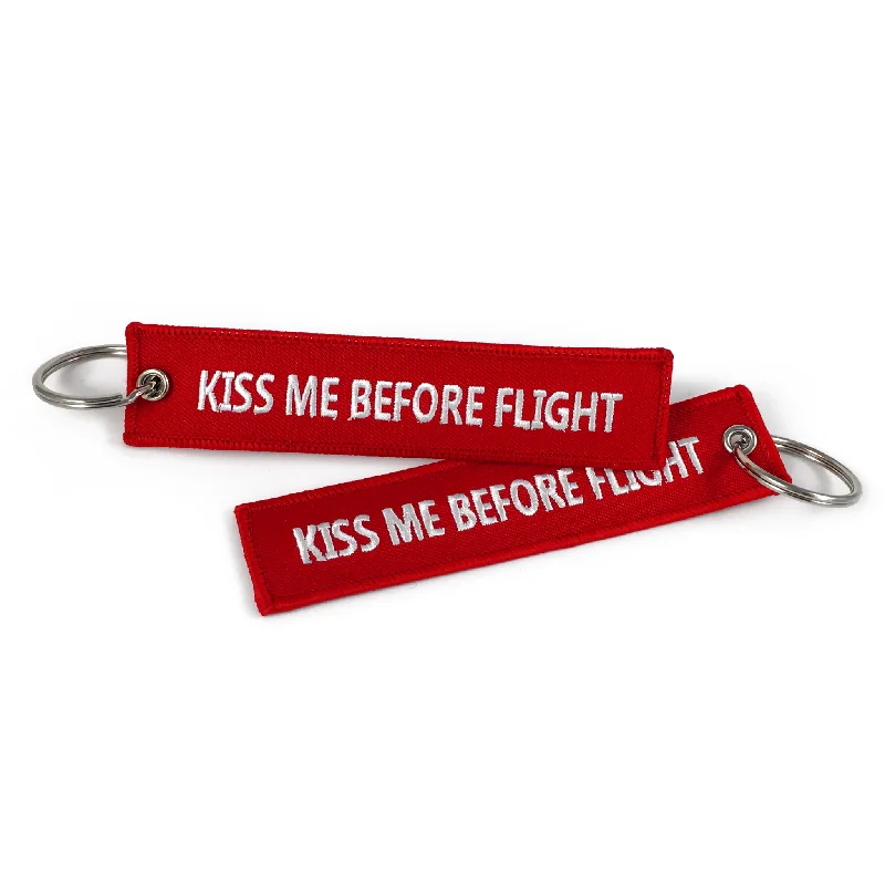 Minimalist Carbon Fiber Passport Covers & Wallets for Modern MenKISS ME BEFORE FLIGHT-RED Minimalist Carbon Fiber Passport Covers & Wallets for Modern MenKISS ME BEFORE FLIGHT-RED