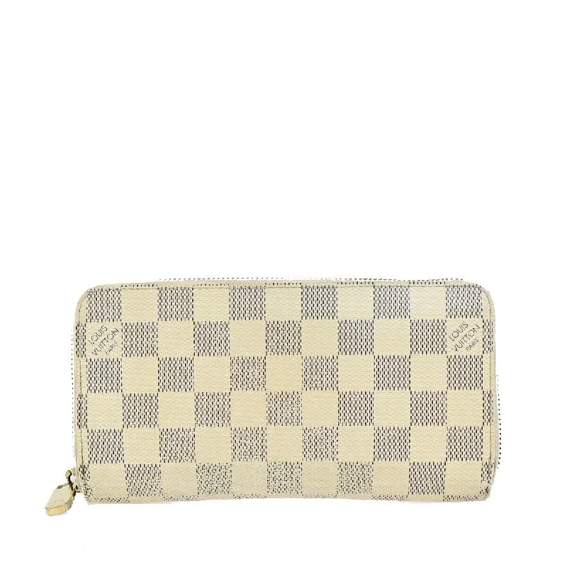 Louis Vuitton Zippy Wallet  Canvas Wallet  (Pre-Owned)