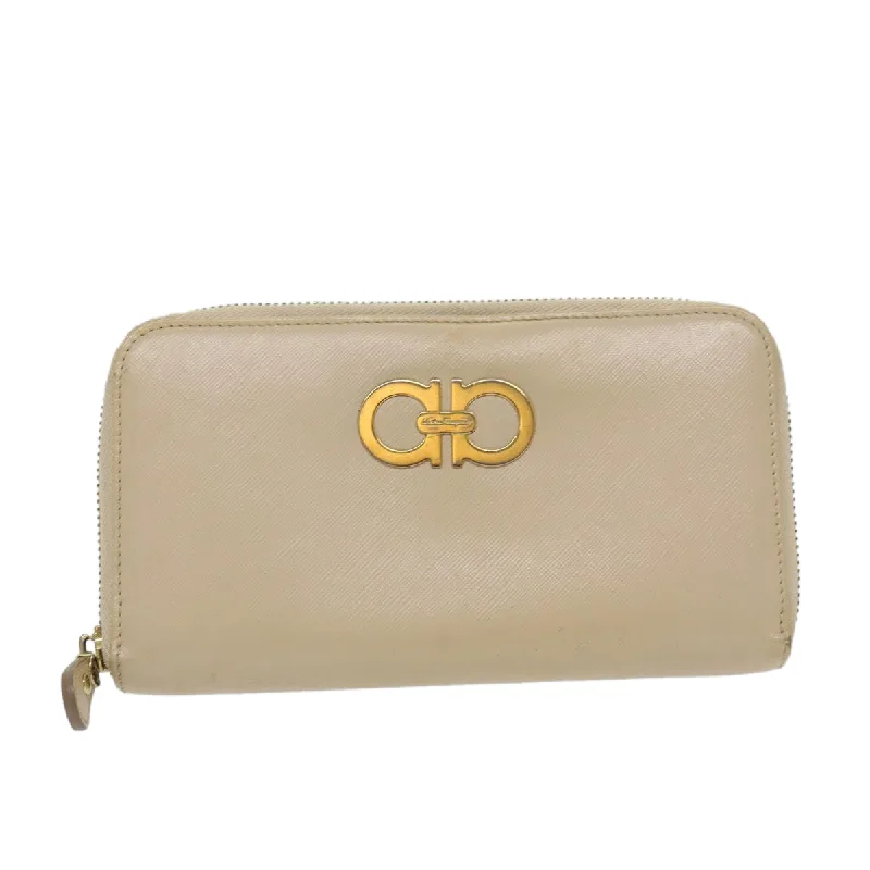 Salvatore Ferragamo Gancini  Leather Wallet  (Pre-Owned)