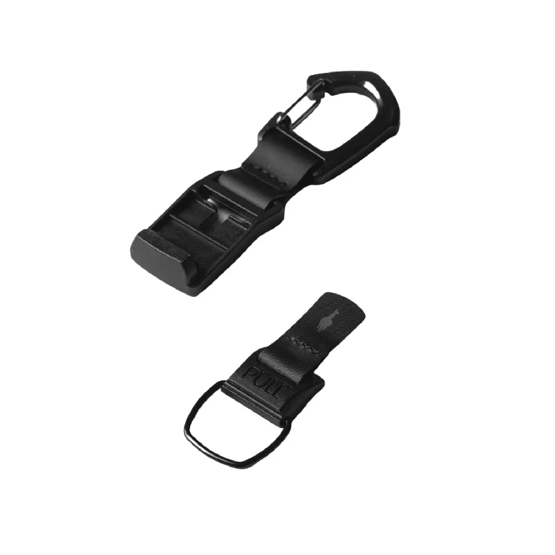 Rolling travel bag with adjustable telescopic handle for different user heightsAlpaka Hub Carabiner Rolling travel bag with adjustable telescopic handle for different user heightsAlpaka Hub Carabiner