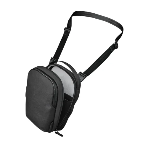 Anti - theft travel bag with RFID - blocking pockets for personal safetyAlpaka Metro Sling V2