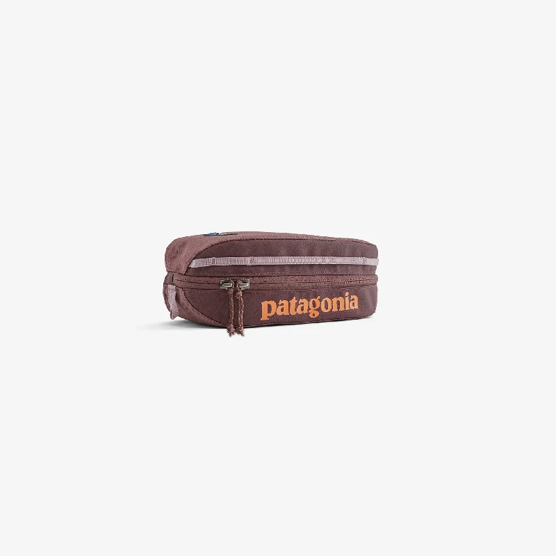 Foldable fabric travel bag for convenient storage when not in useBlack Hole® Cube 3L