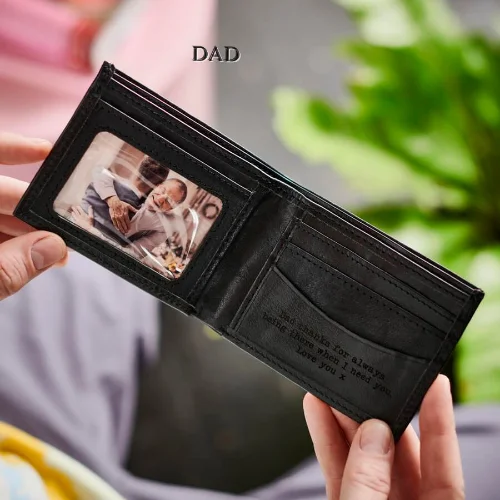 Stackable travel bag set with various sizes for diverse packing needsLeather Wallet with Message and Photo Card